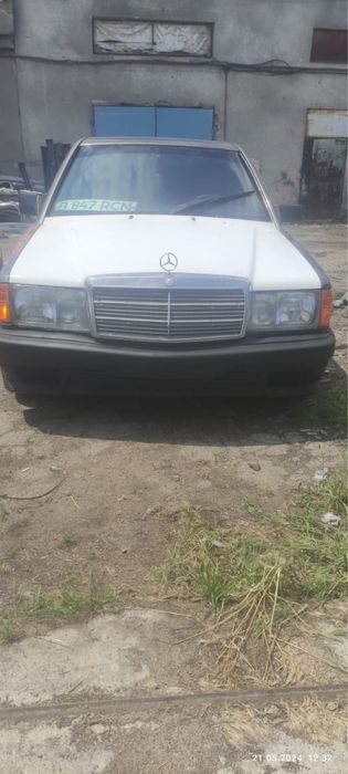 Бампер Мерседес W124 ген 2