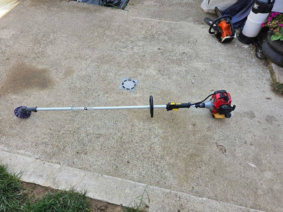 Моторна Коса KAWASAKI, Тример.  ПЕРФЕКТНА