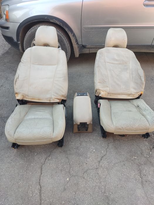 Продам салон Вольво ХС90.