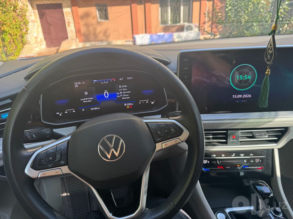 Volkswagen Sagitar
