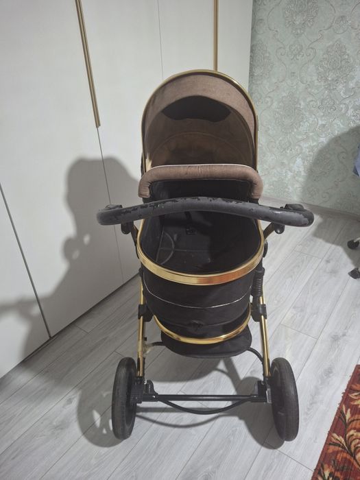 Коляска детская в хорошем состоянии