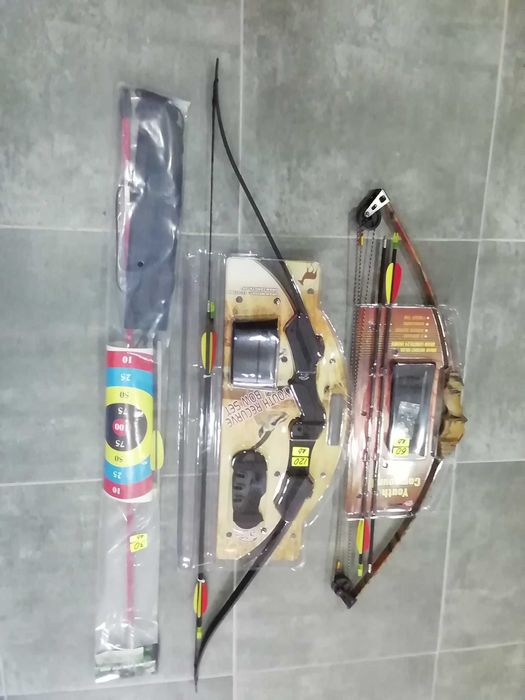 Арбалет, лък и стрели