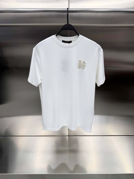Тениски Louis Vuitton monogram.