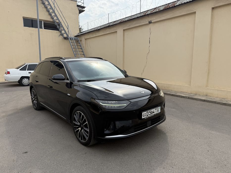 Срочно продается Leapmotor c 11 smart +