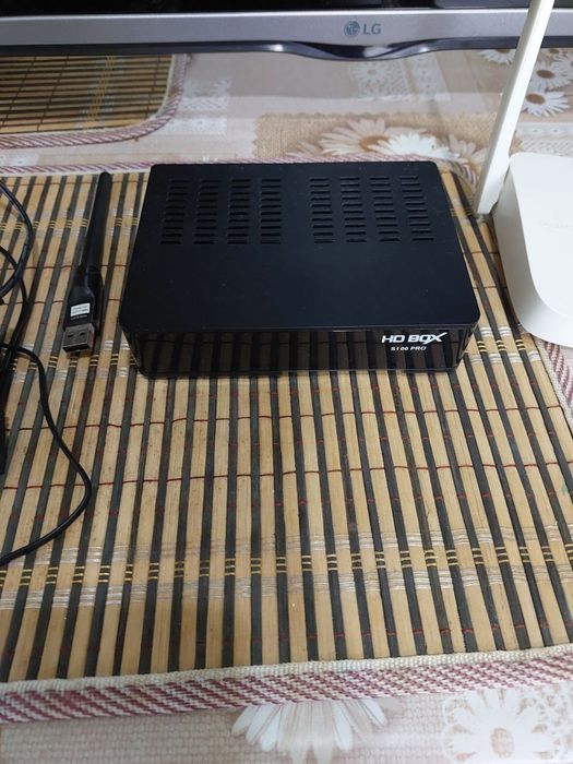 Продаётся телевизор LG 32lf550u-za