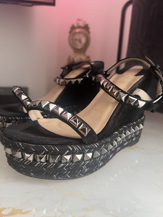 Сандали Louboutin