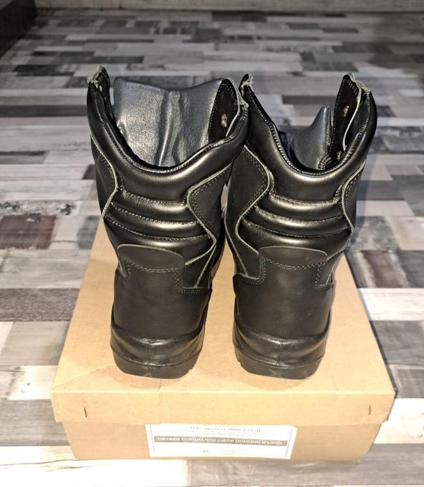 Полицейски кубинки