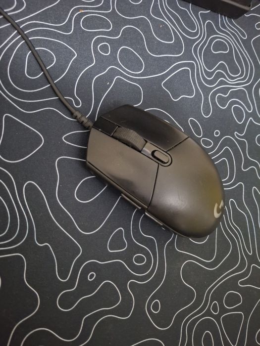 Продам игровую мышку logitech G102