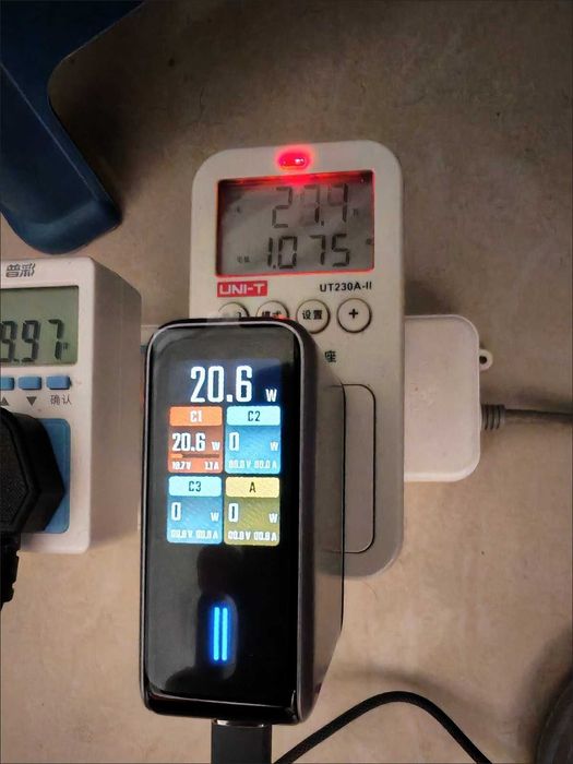 Бренд "Cuktech" No. 10 Super Power Charger Ultra зарядное устройство