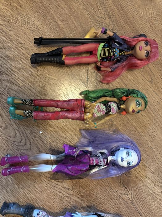Monster high училището много кукли и музикална игра