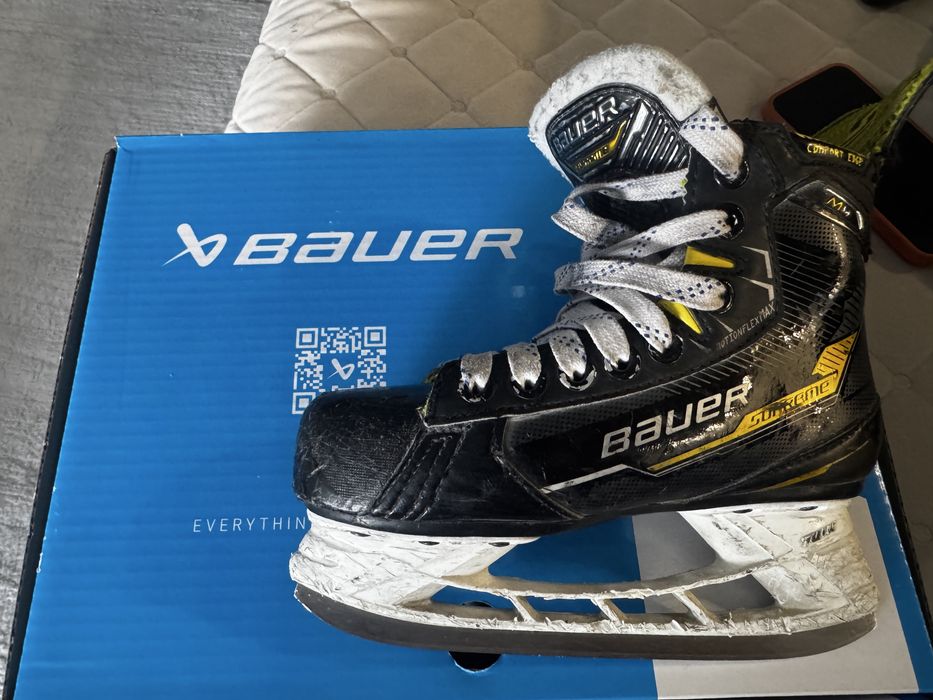 Коньки Bauer размер 13.5