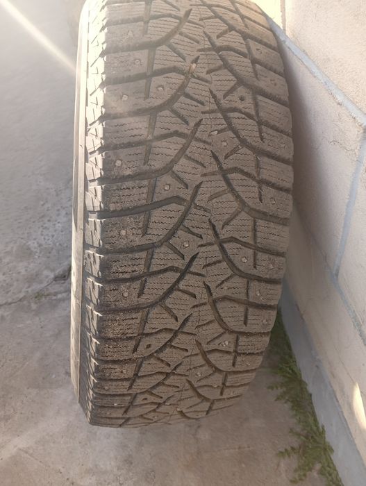 Продам резину bridgestone с дисками