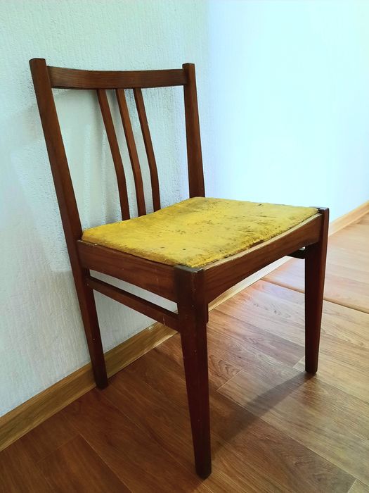 Стул деревянный Румыния