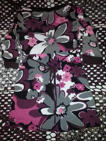 туника и различни блузки от трико с дълъг ръкав,различни размери цени