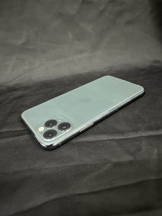 Iphone 11 pro 64 gb.
