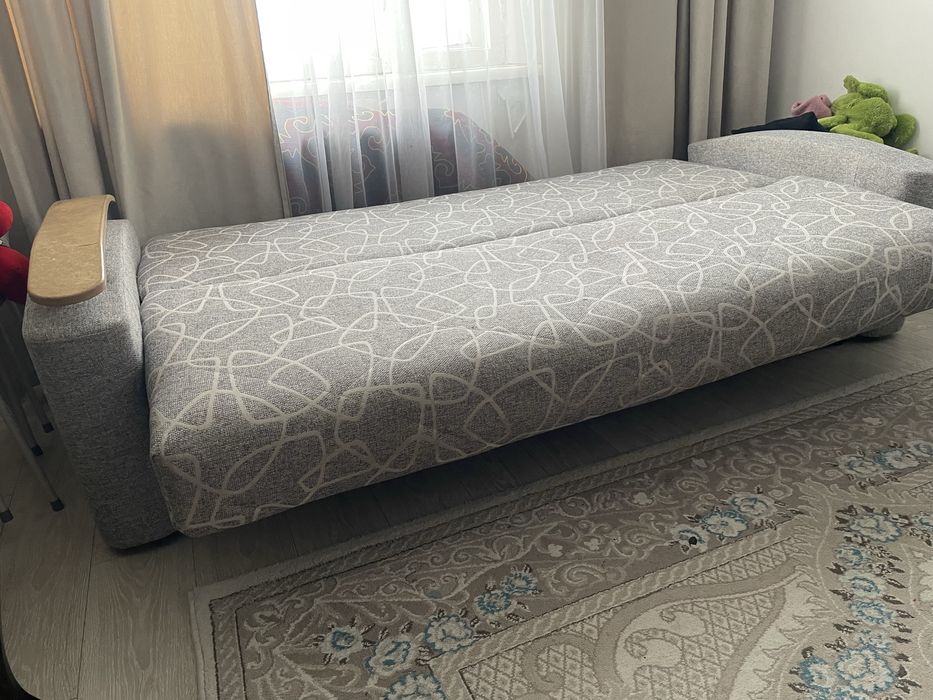 Продам диван не дорого!