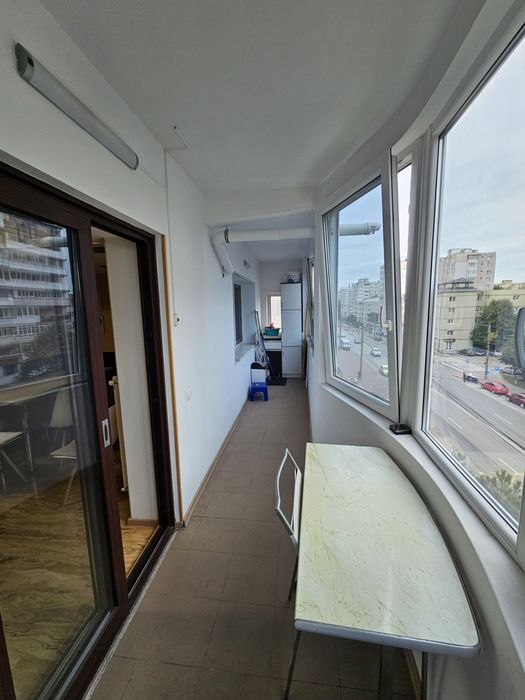 Inchiriez apartament 3 camere Sucesva
