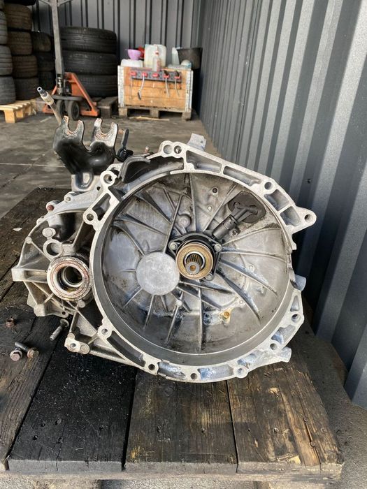 Cutie viteza manuala 1.8 BENZINA Volvo V50 2006 3M5R-7002-XD 36050332