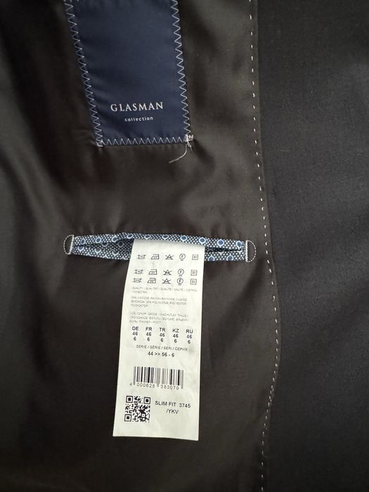 Продам костюм черный Glassman