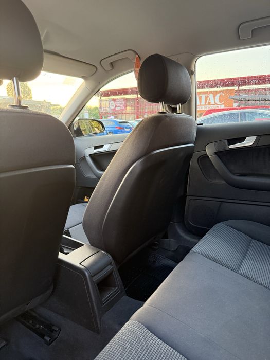 Audi A3 8P 2.0 TDI / 2006 / 140 CP / Climatronic