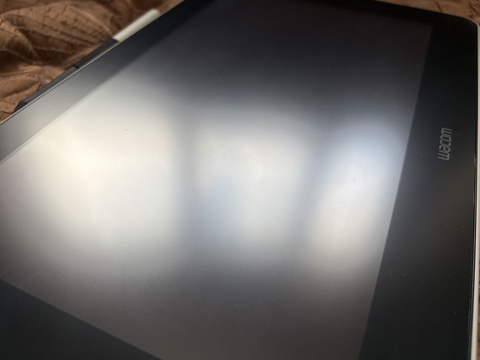Wacom One graphic tablet като нов!