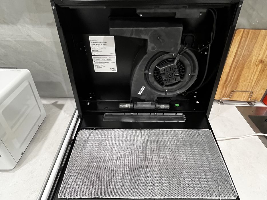 Вытяжка Bosch Новая