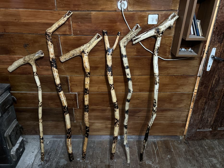 Кукерски маски/колани/пояси и тояги