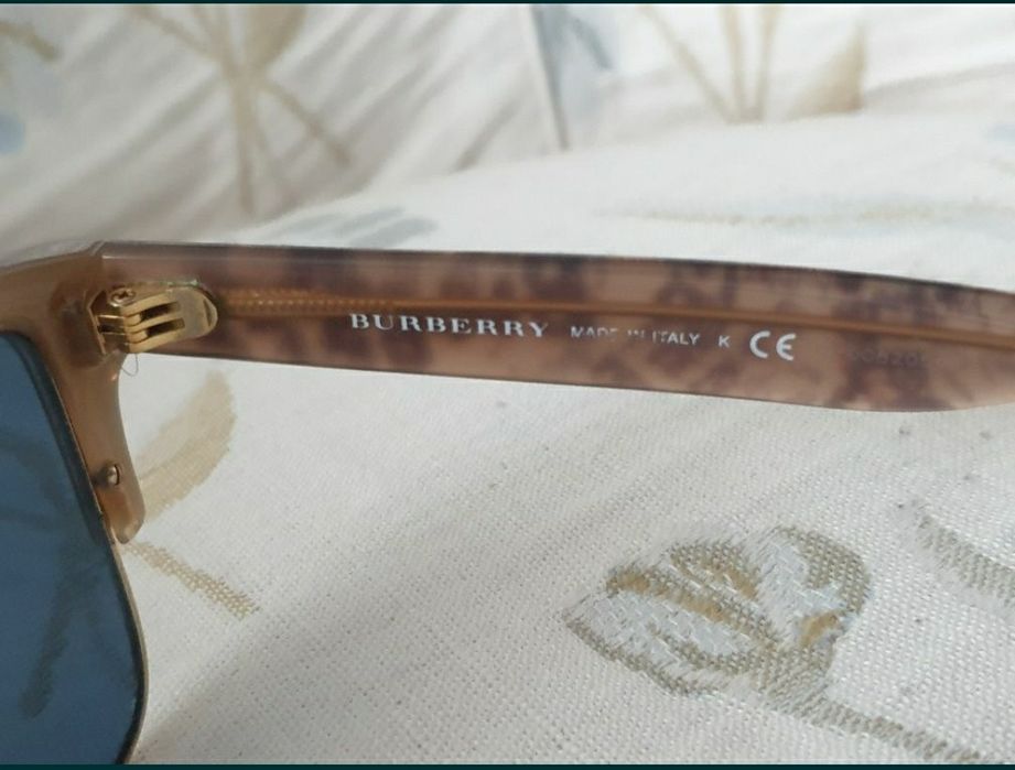Ochelari de soare Burberry