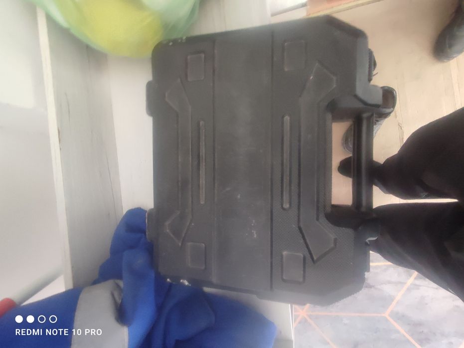 Шуруповёр колданылган тез Арада сатылады