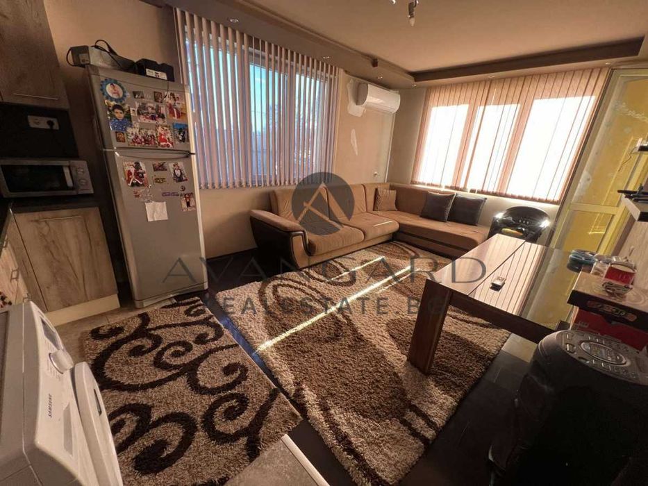 оф.22062 Етаж от къща + сутерен / Прослав