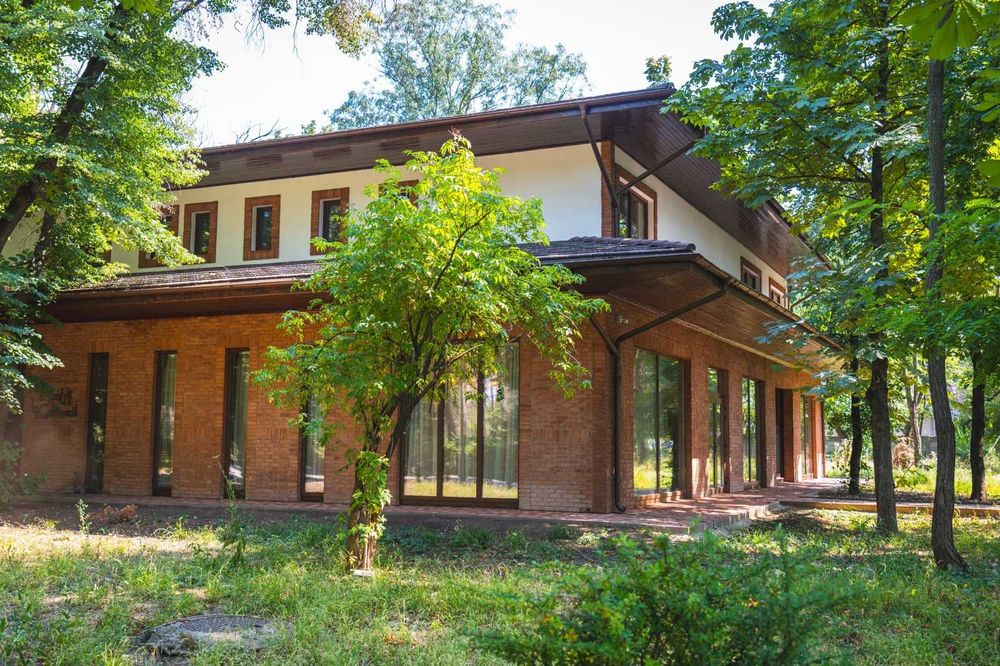 Evenimente (nunti, botezuri, corporatie, aniversari, petreceri)