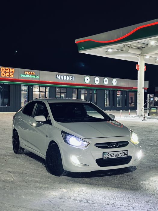 Accent в аренду автомат