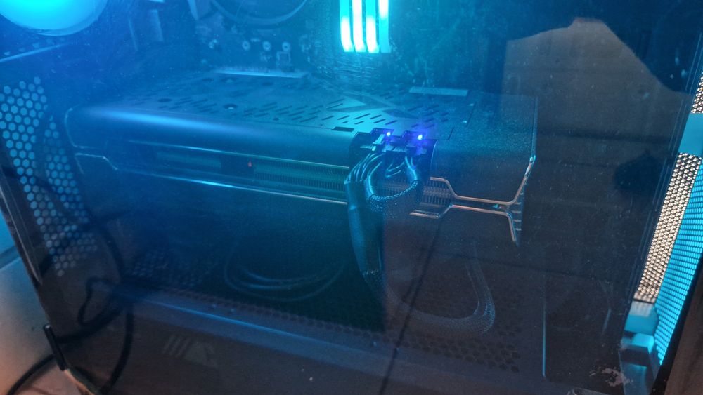 XFX Rx 5700 xt 8GB 256Bit