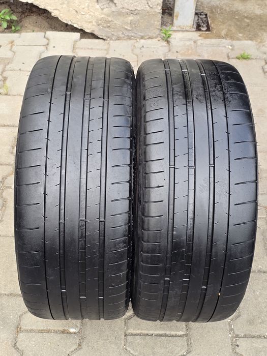 225 40 19 Michelin