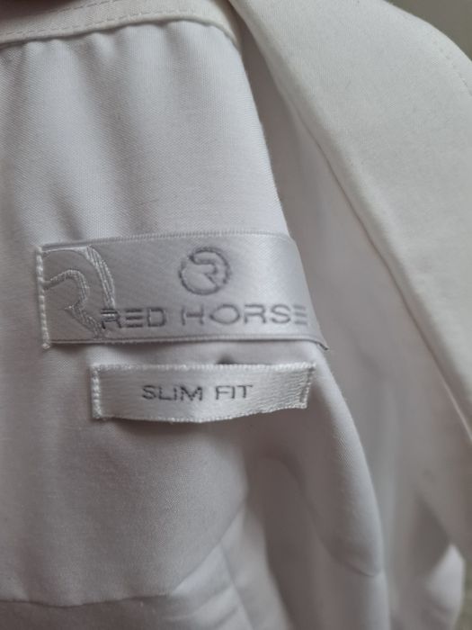 Продам костюм троика