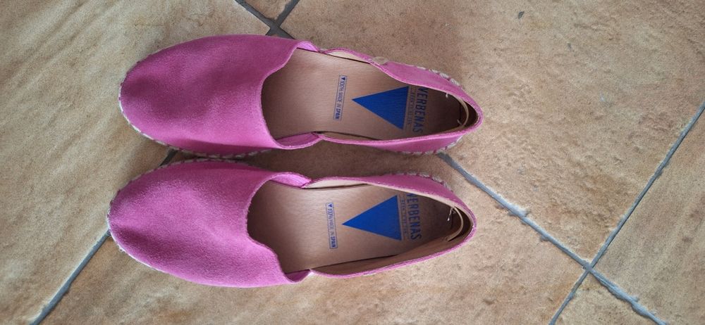 Велурени еспадрили