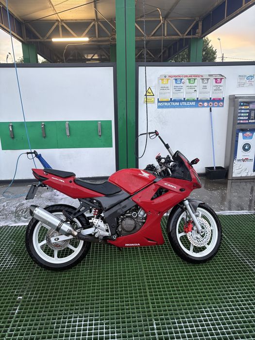 Honda cbr 125 jc39