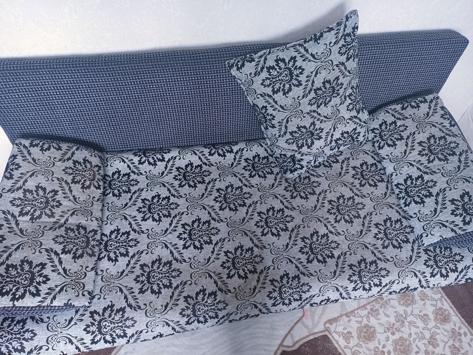 Диван тахта продам