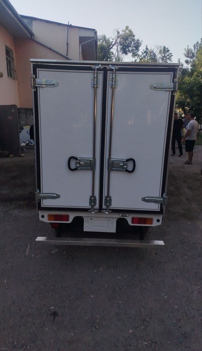 Chevrolet Labo refrigerator