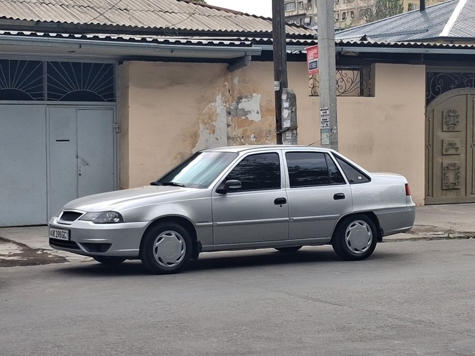 Продам нексия 2 1.6L в идеальном состоянии. СРОЧНО!!!