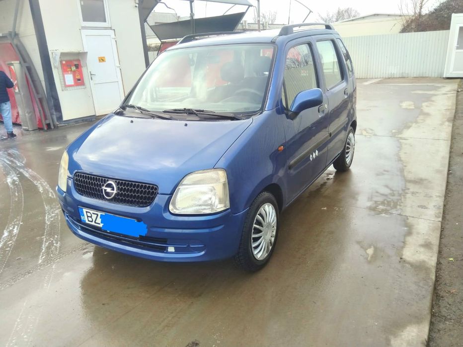 VÂND Opel Agila2002