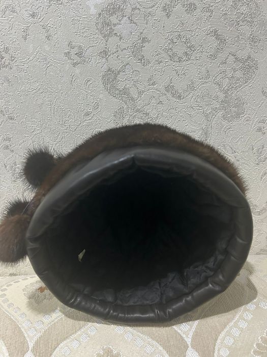 Продам норковую шапку 15000