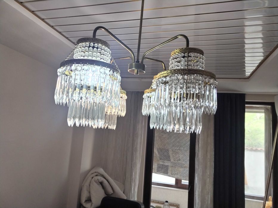 Старинен полилей