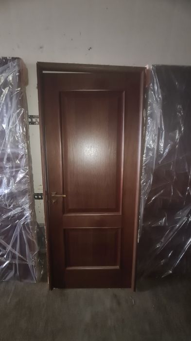 Продам двери б/у