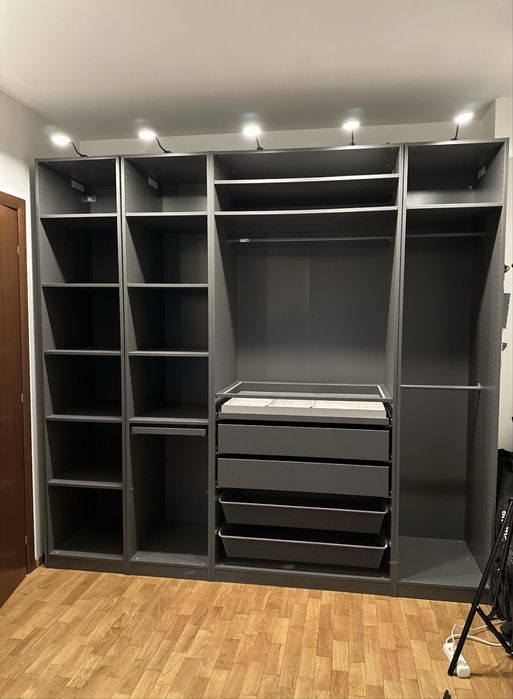 Dulap haine - PAX Ikea nou. Pret negociabil