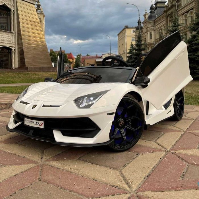 Двуместна КОЛА Licensed Lamborghini Aventador SVJ 24V с функция дрифт