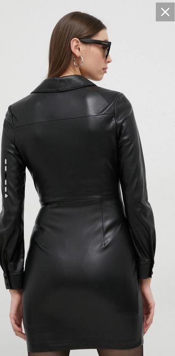 Рокля Guess, размер XS, става и за S