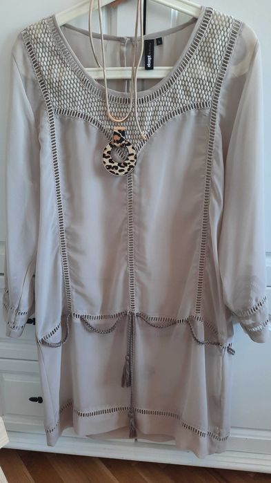 Ефирна туника р-р L +колие