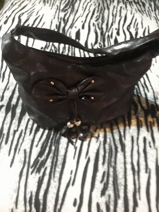 Нова Дамска  кожена чанта