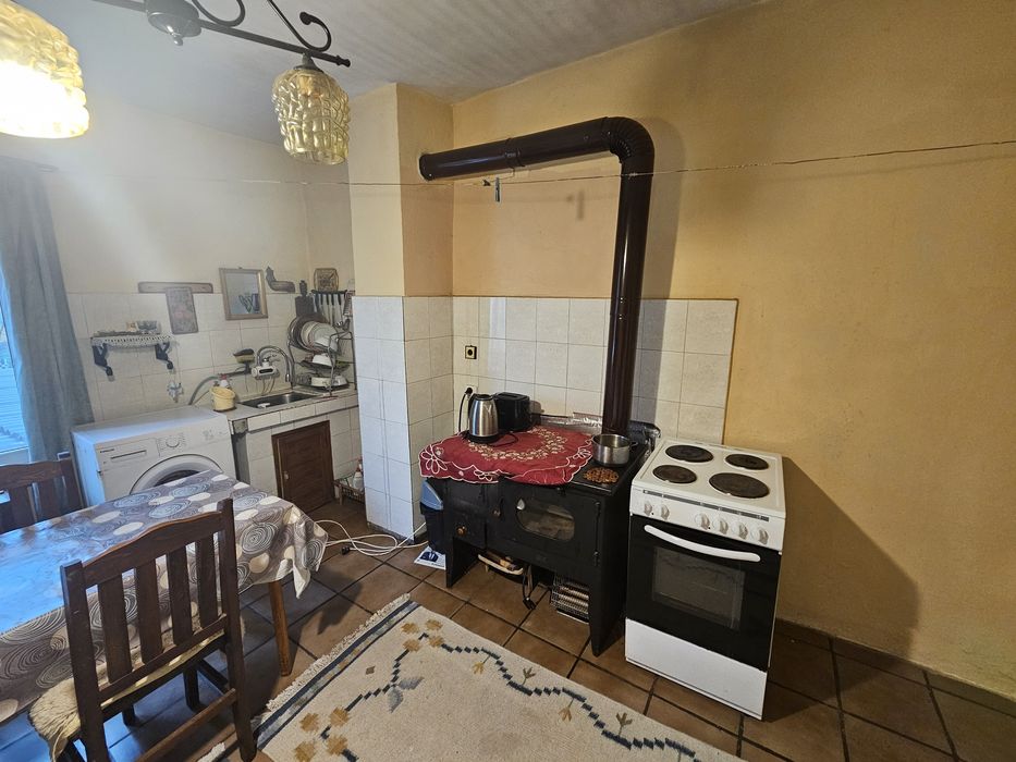 Продава се Къща в Годеч - 80 кв.м за 829 €/кв.м - Снимка #4